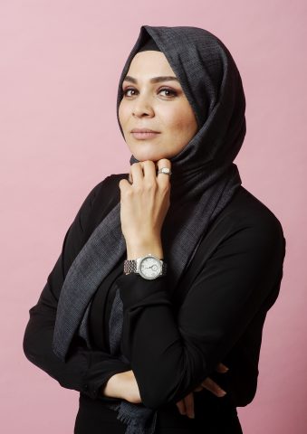 Portret Demet, Buurtopbouw
werker (sociaal werker)