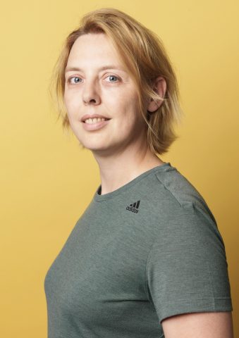 Portret Mascha, Buurtopbouw
werker (sociaal werker)