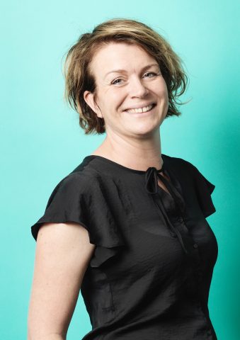 Portret Erny, Gedrags
wetenschapper
