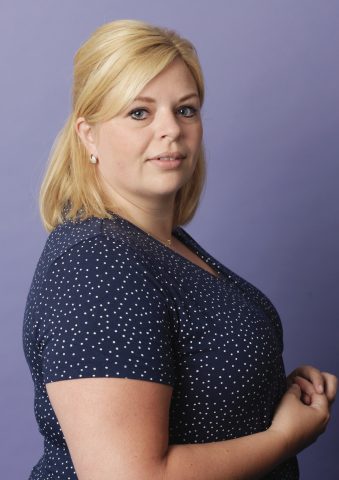 Portret Monique, Kraam
verzorgende