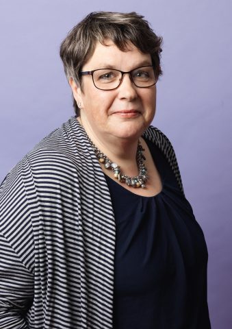 Portret Loekie, Helpende