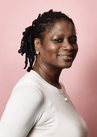 Portret Diana, Helpende