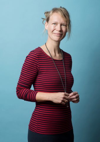 Portret Lian, Maatschappelijk werker