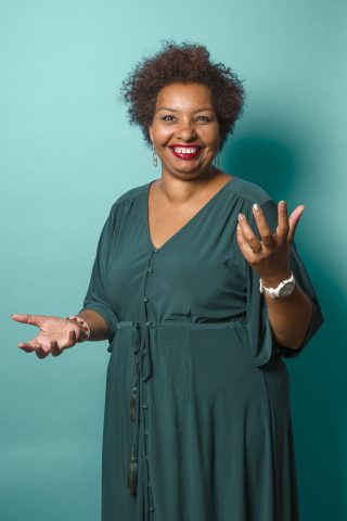 Portret Lunarda, Helpende